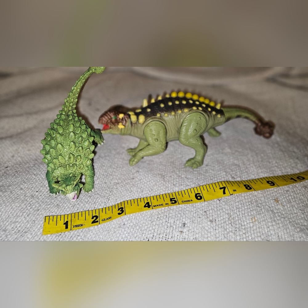 Dinosaur Backpack - Picture 4 of 11